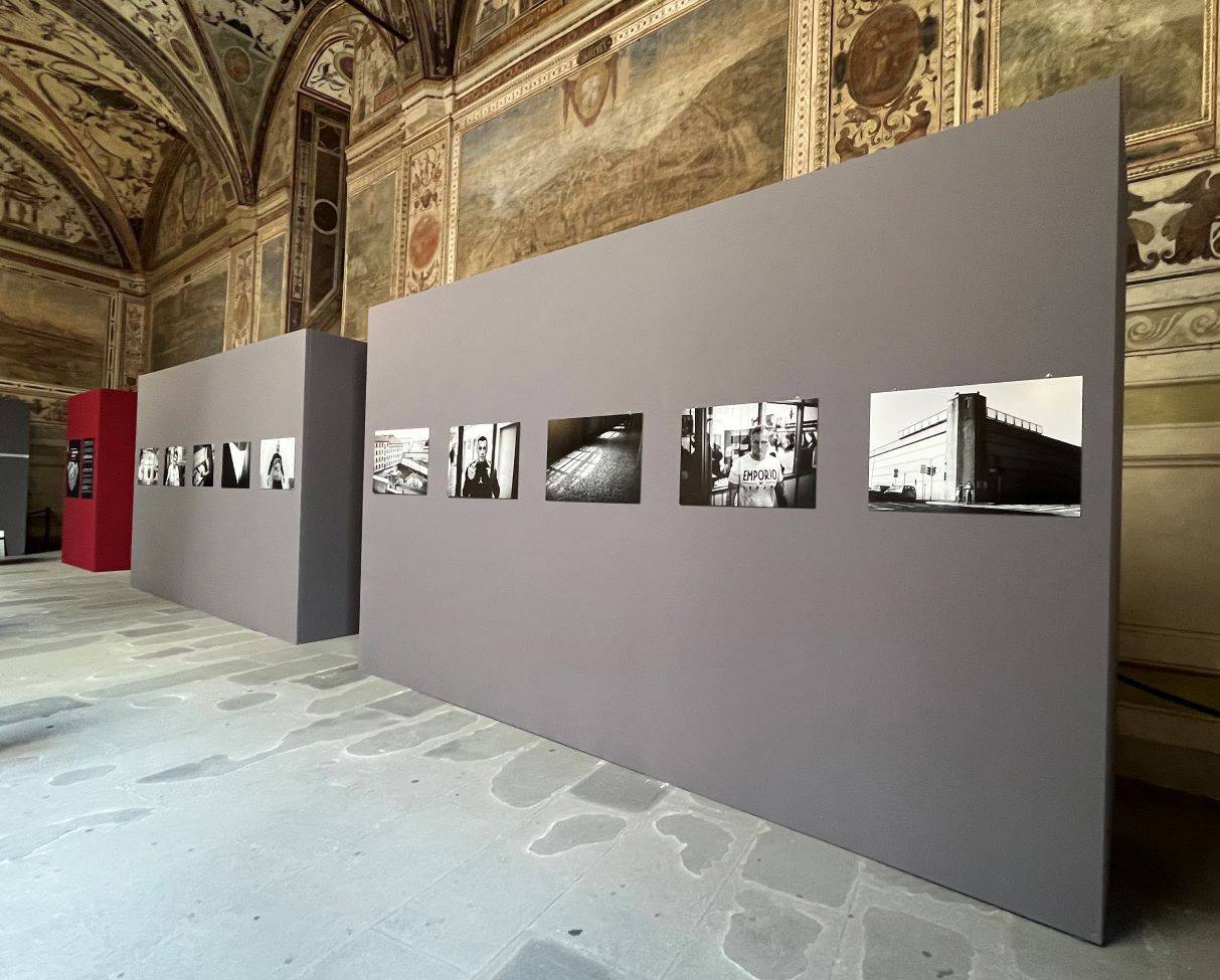 allestimento mostra fotografica Firenze